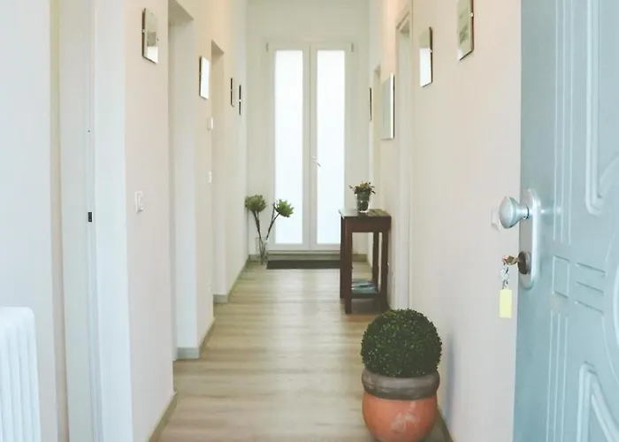 La Casa Di Piccoli' Di Gabriele Martelli E Catia Pacetti - Ape בית הארחה